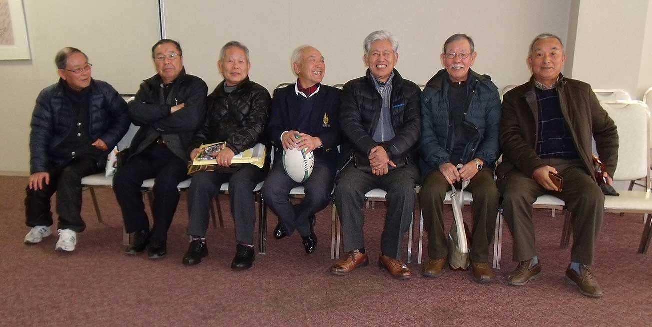謝辞を述べる坂本さん