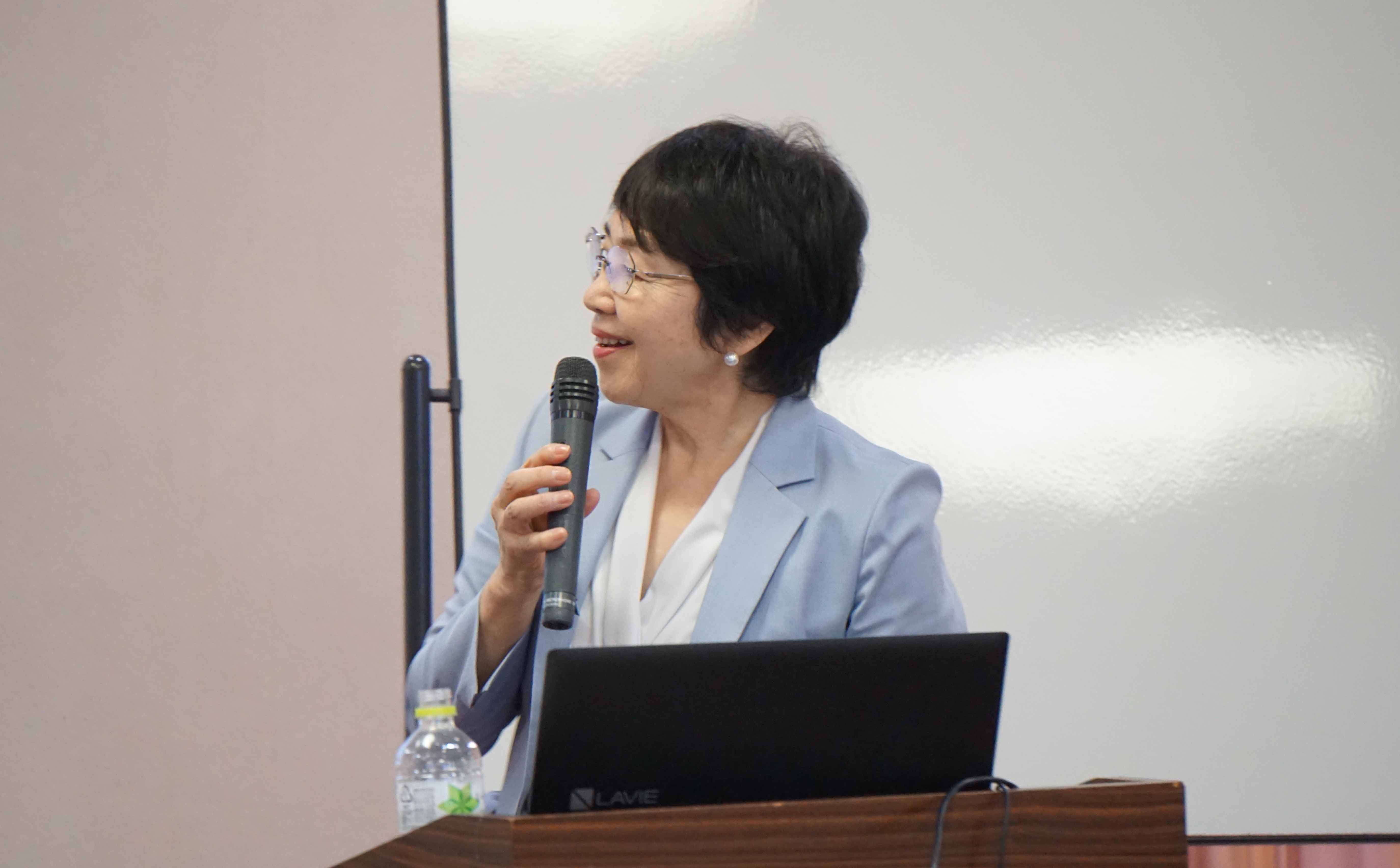 講演会