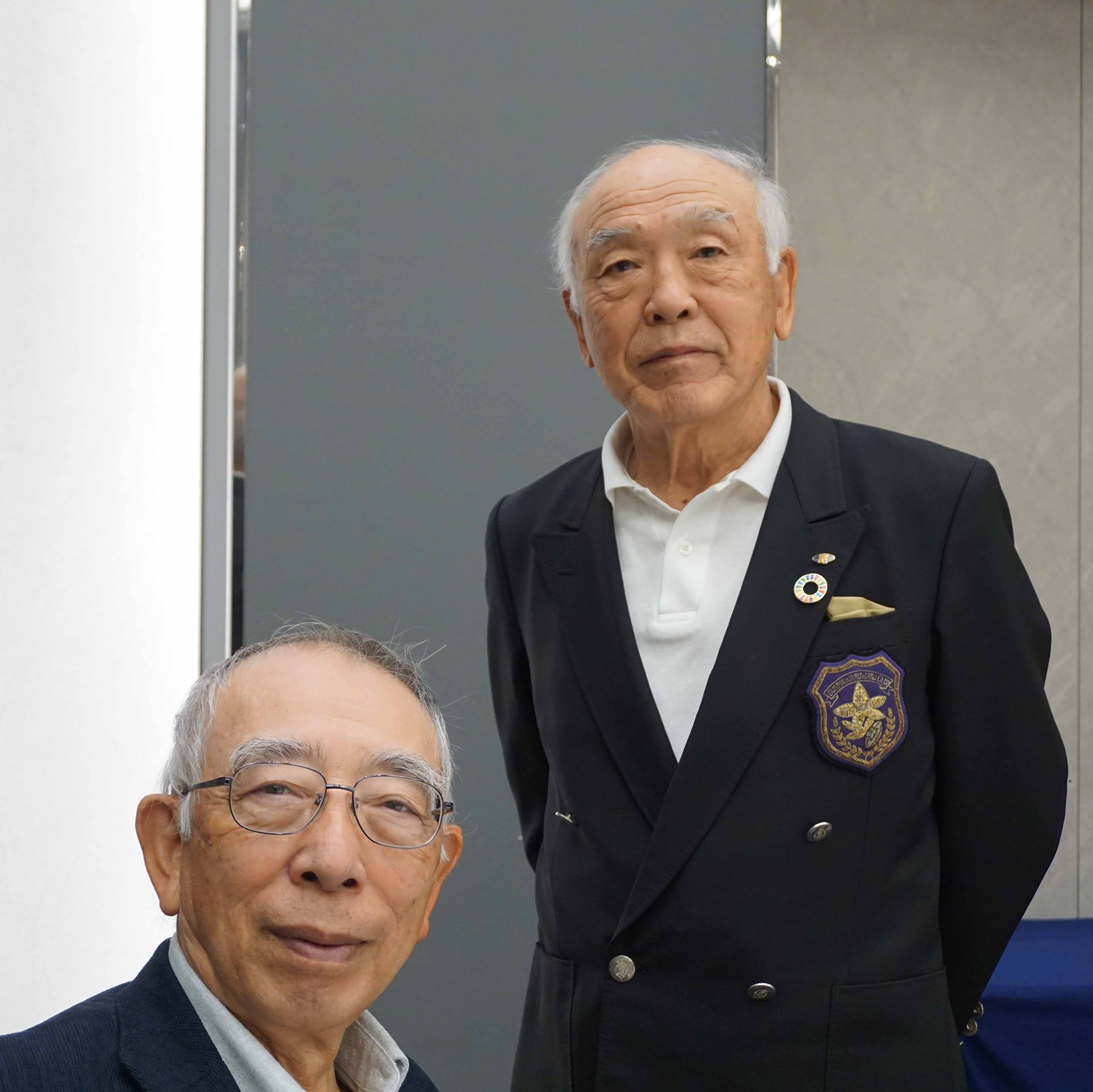 納会