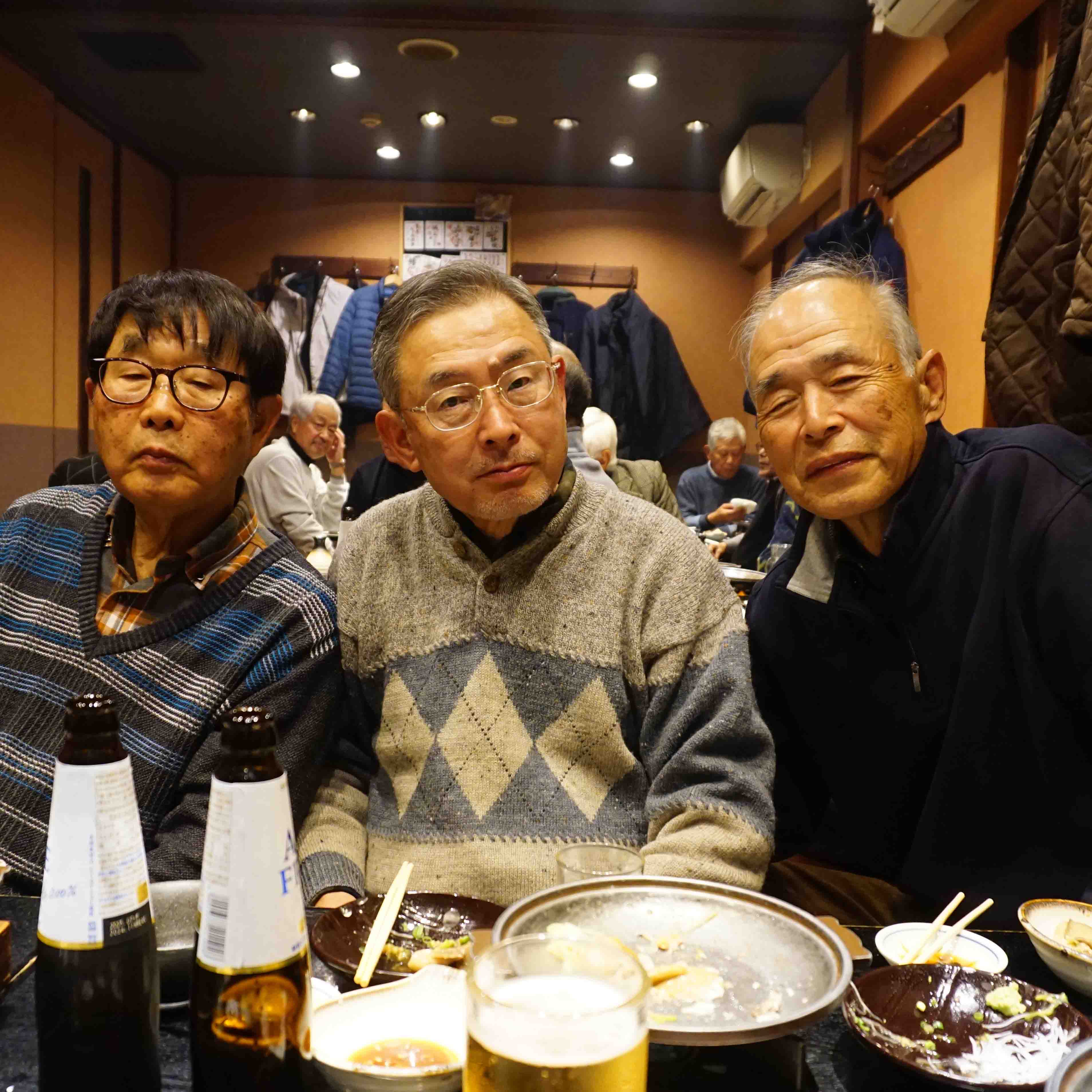 納会